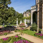 Hotel Schloss Eckberg 4*