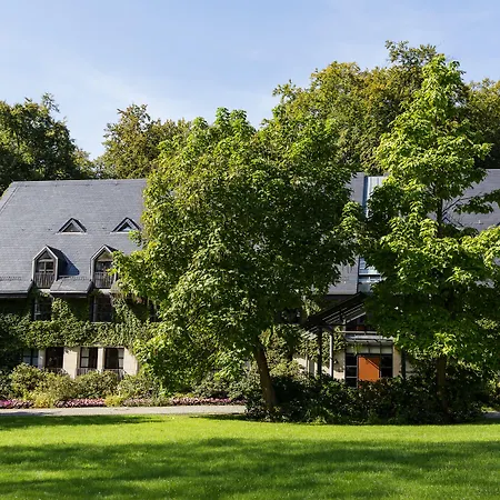 Schloss Eckberg 4*