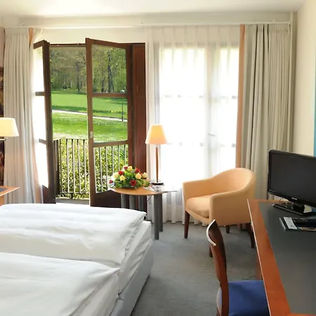 Hotel Schloss Eckberg Dresden