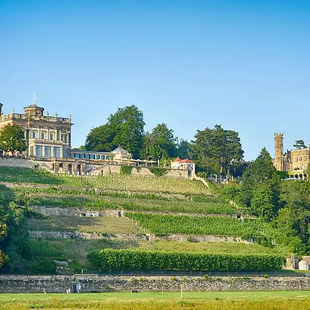 Hotell Schloss Eckberg