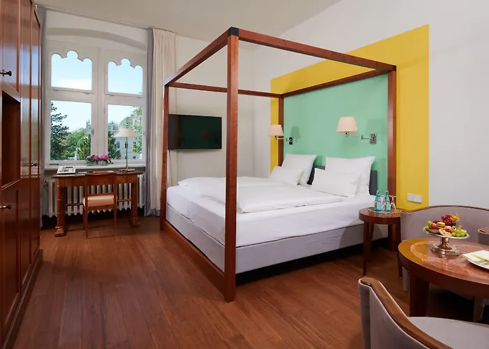 Hotel Schloss Eckberg