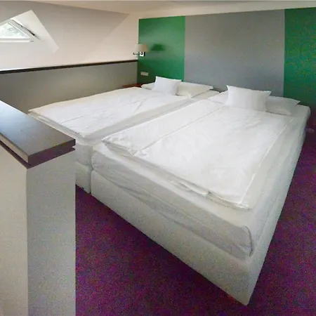 シュロス エックベルク 4* ドレスデン