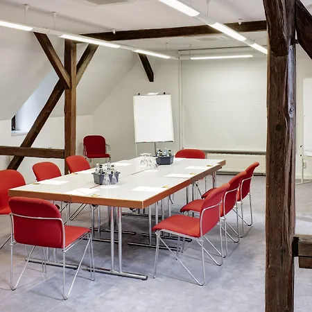 シュロス エックベルク ホテル 4*