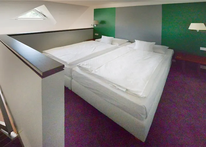 Schloss Eckberg 4* Dresden