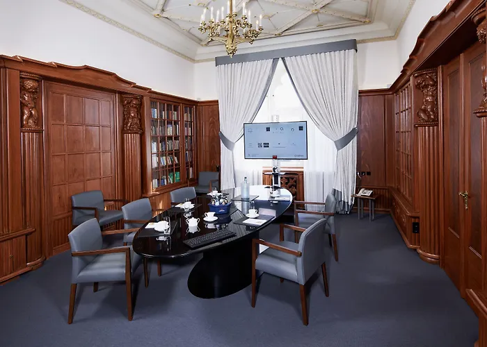 Schloss Eckberg Отель Дрезден